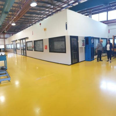 מבנה תעשייה להשכרה